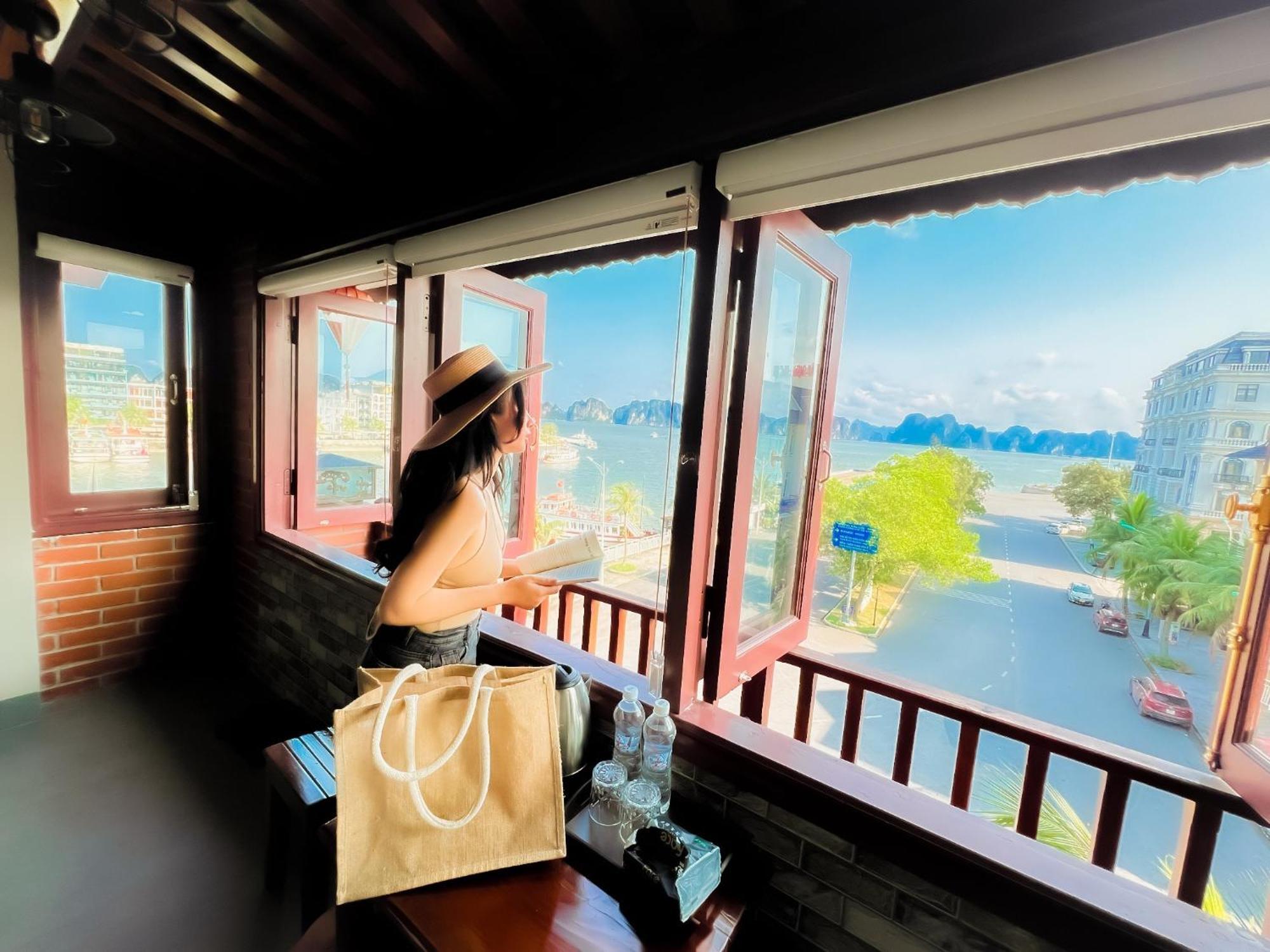Canh Buom Homestay - Tuan Chau Ha Long Eksteriør billede